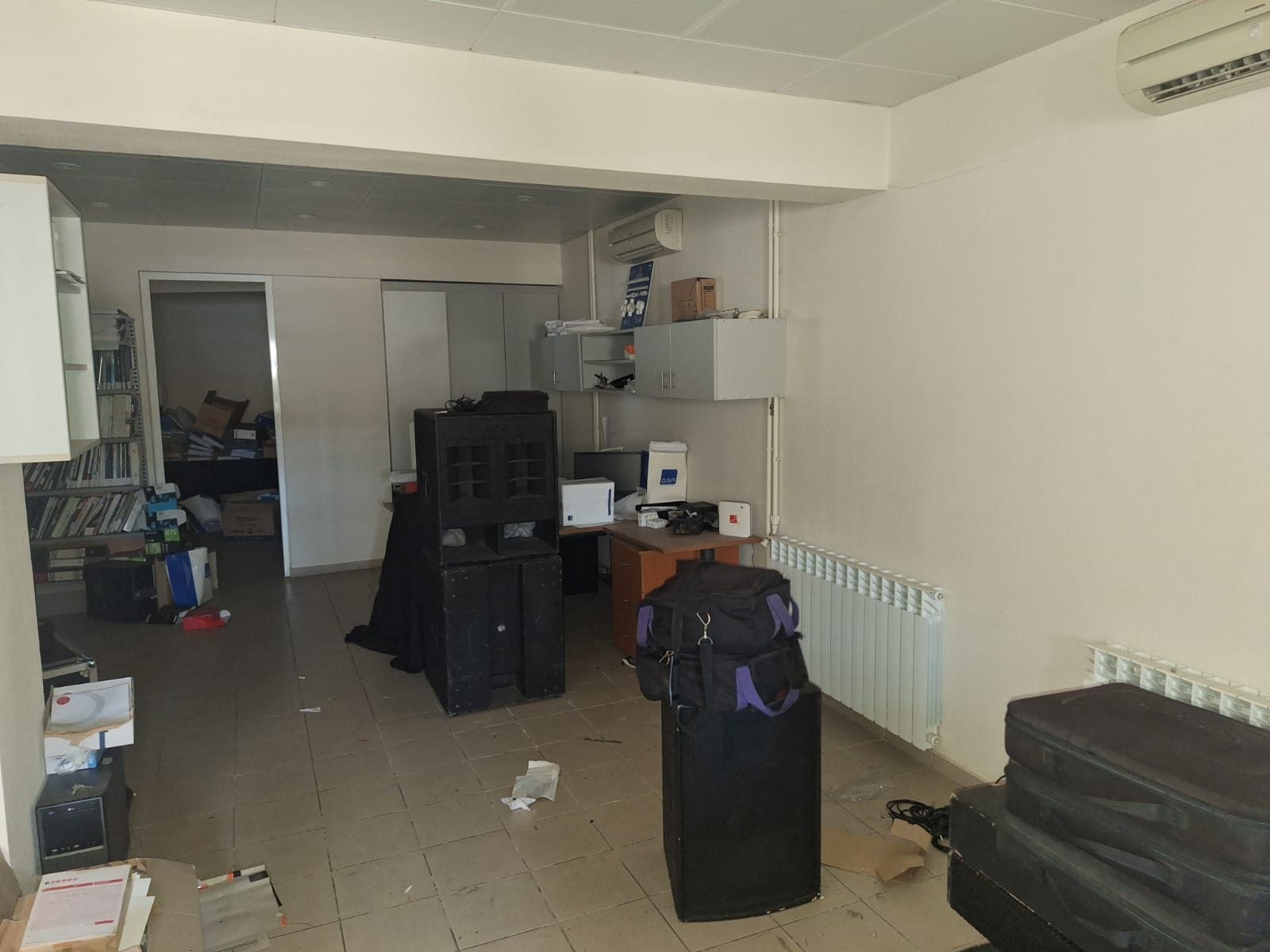 OFFICE in Bet Mery