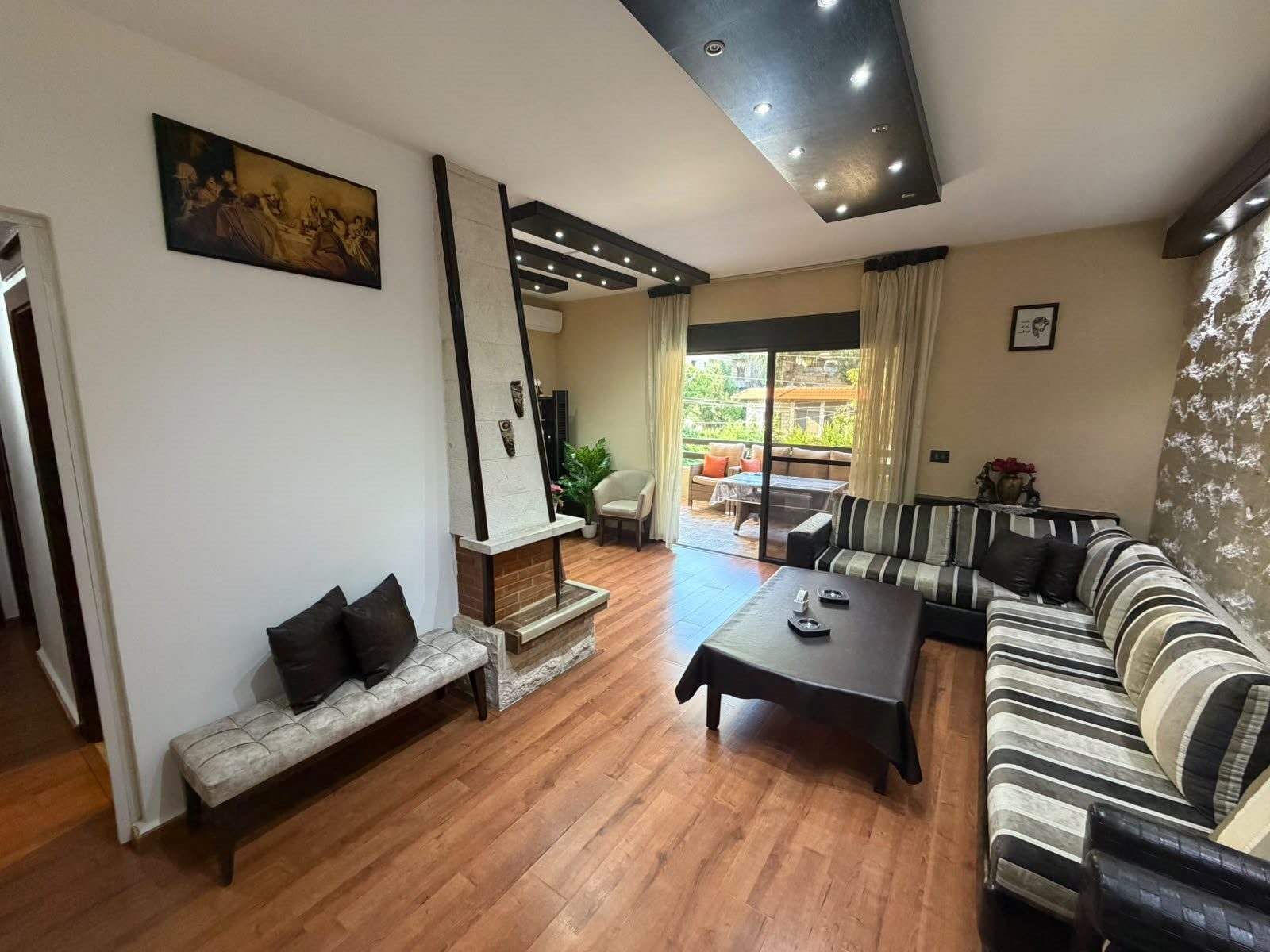APARTMENT in Ashkout