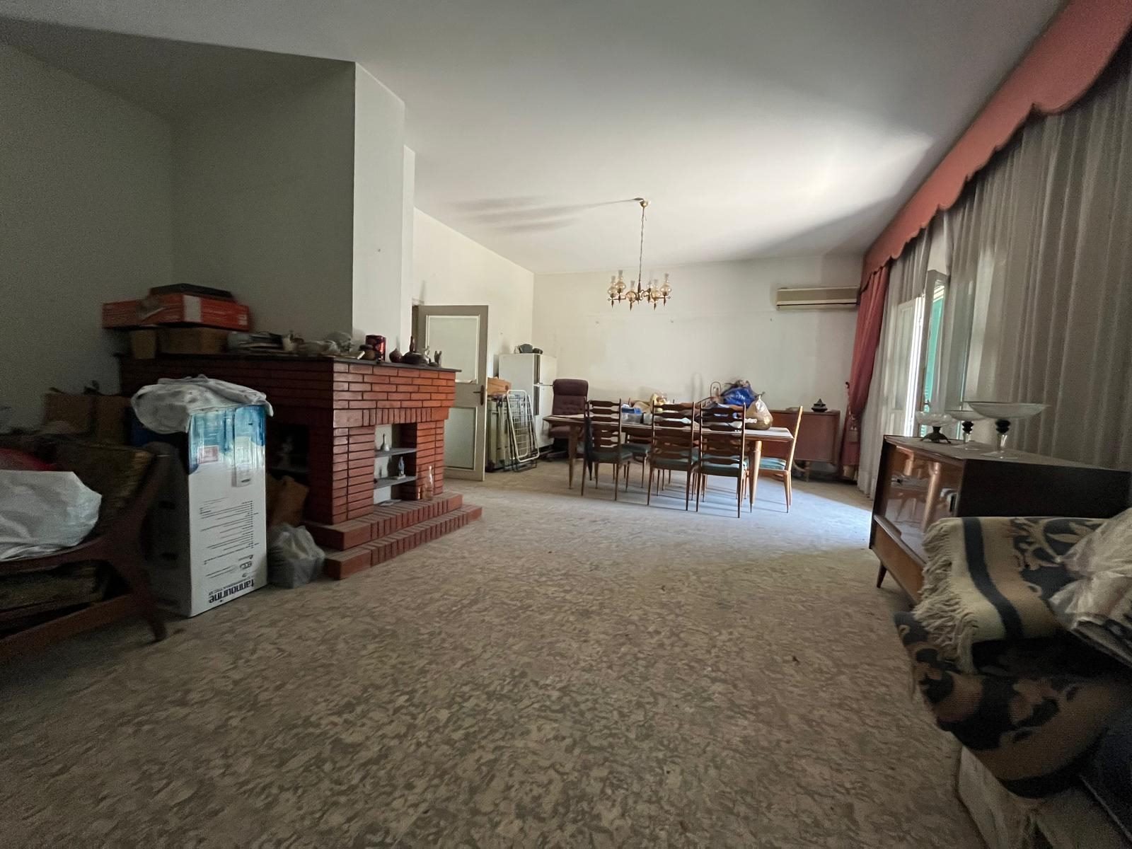 APARTMENT in Hazmieh