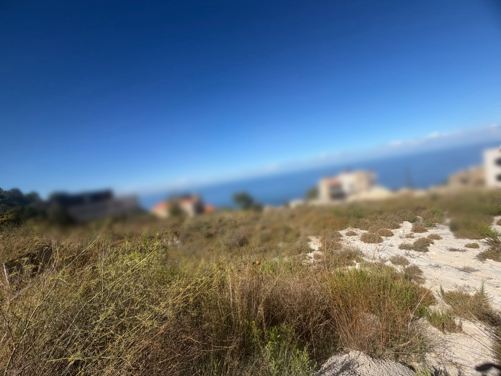 LAND in Halat