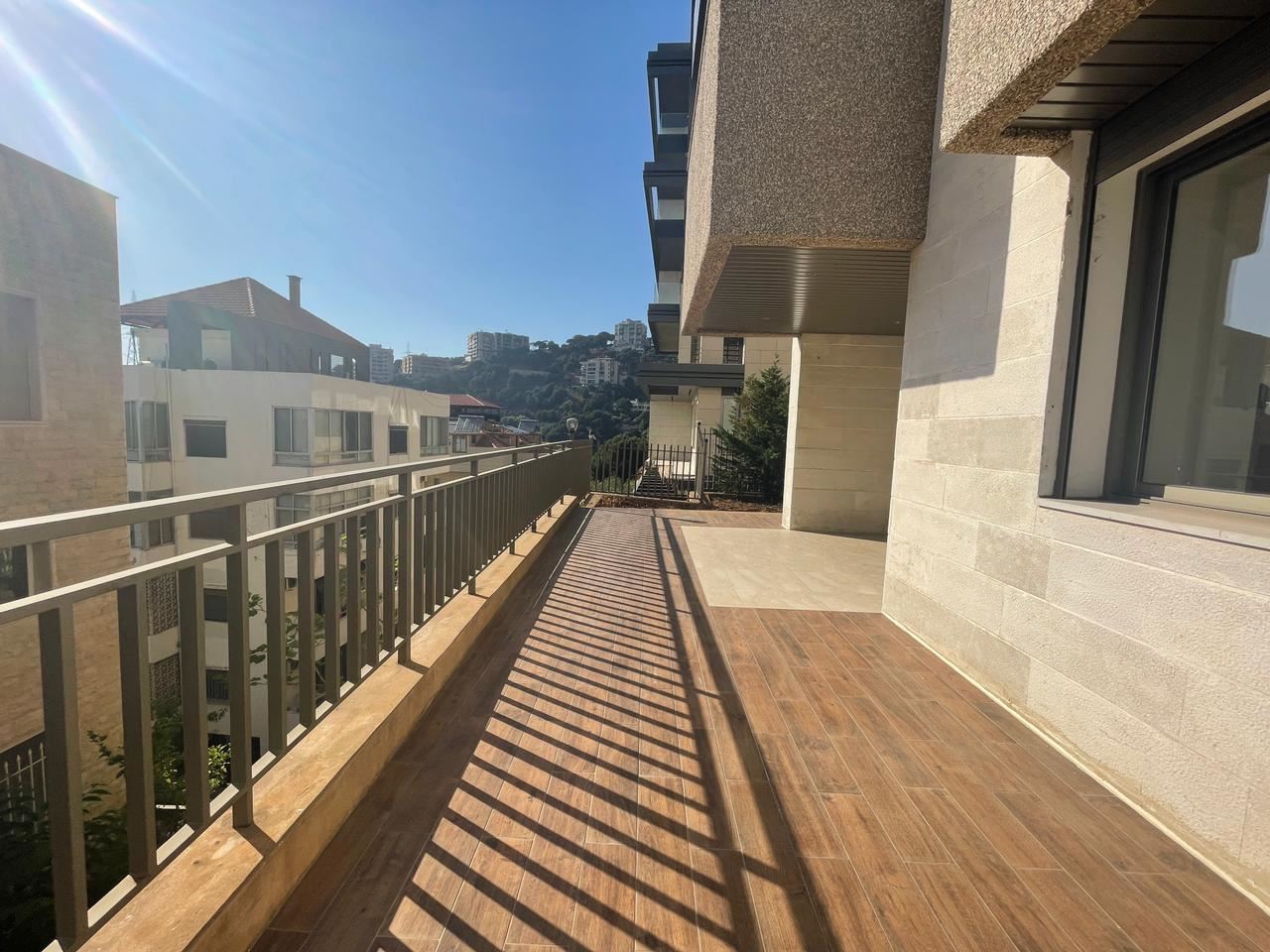 Apartment with a garden for sale in Monteverde, Metn