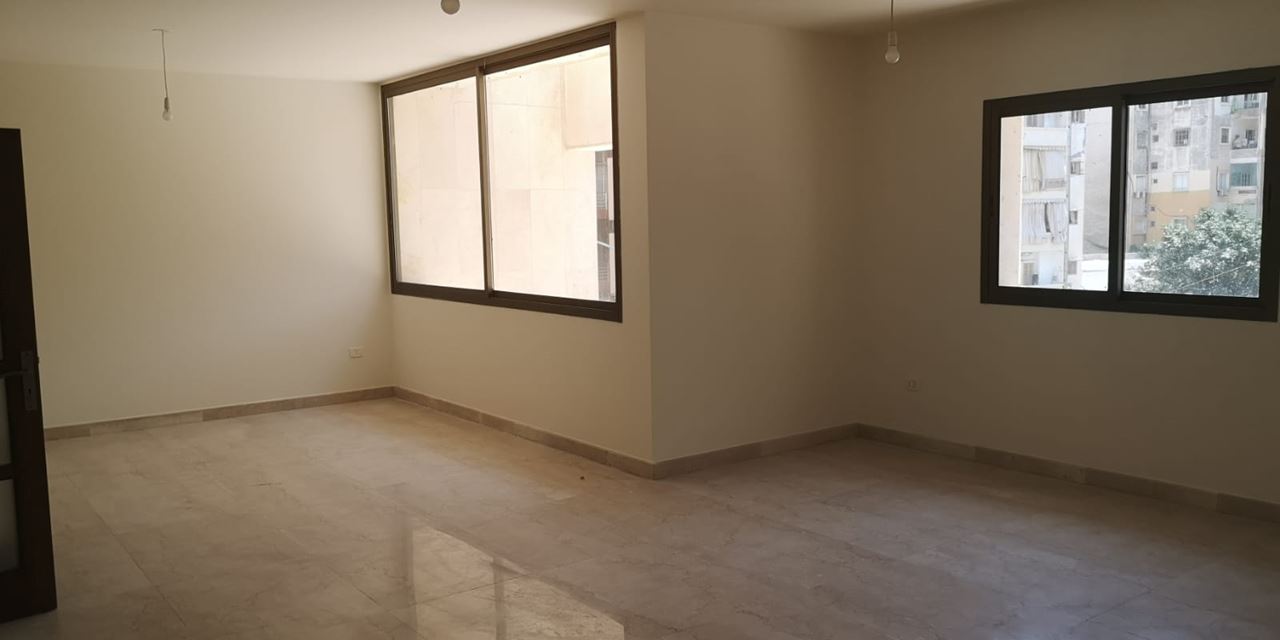 Apartment for sale in Hamra, Beirut