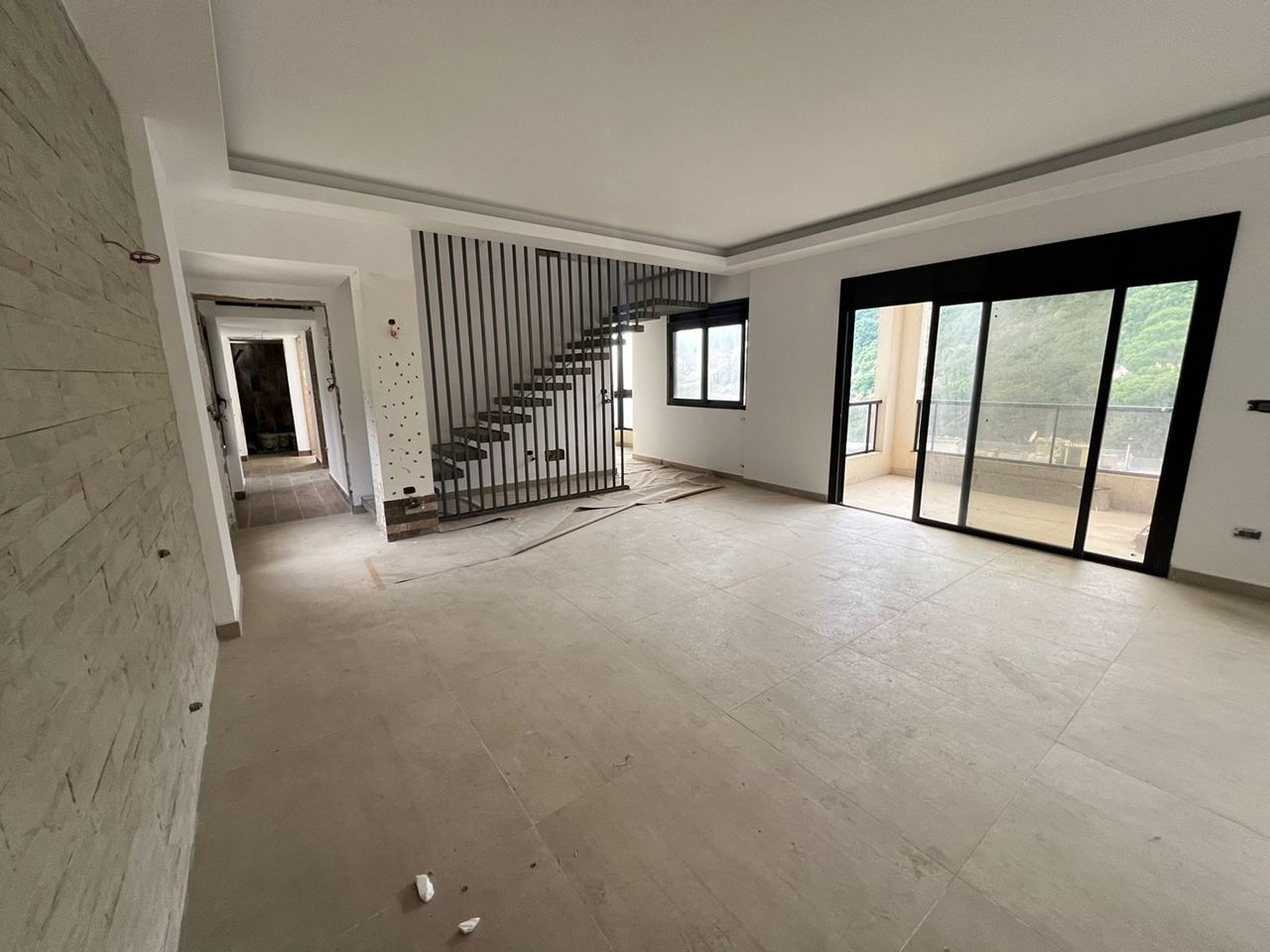 Apartment with a terrace for sale in Daroun - Harissa, Keserwan