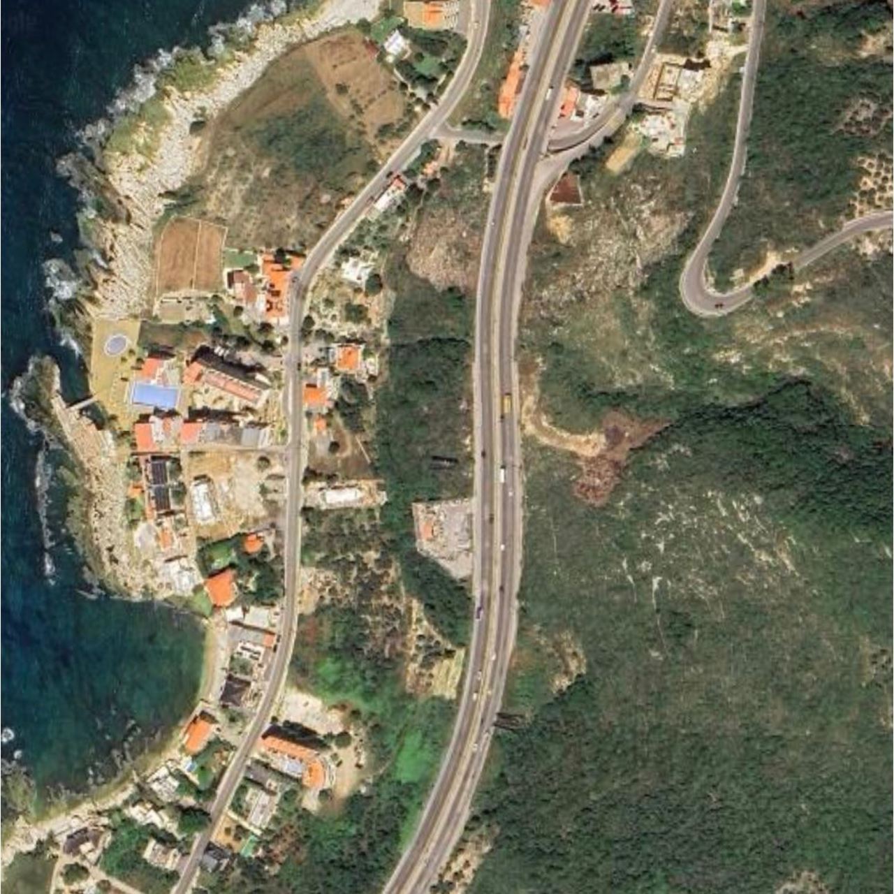 Sea-view land for sale in Monsef, Jbeil