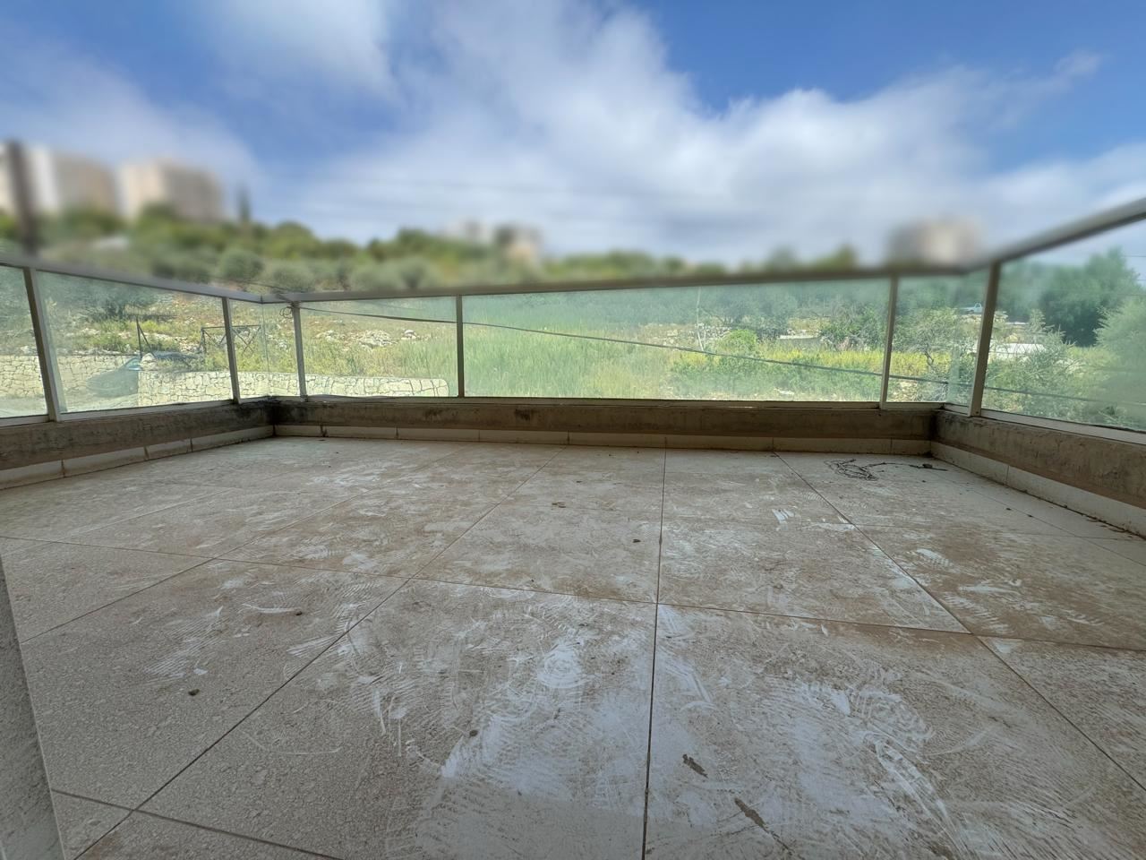 Apartment with a mountain view for sale in Aamchit, Jbeil