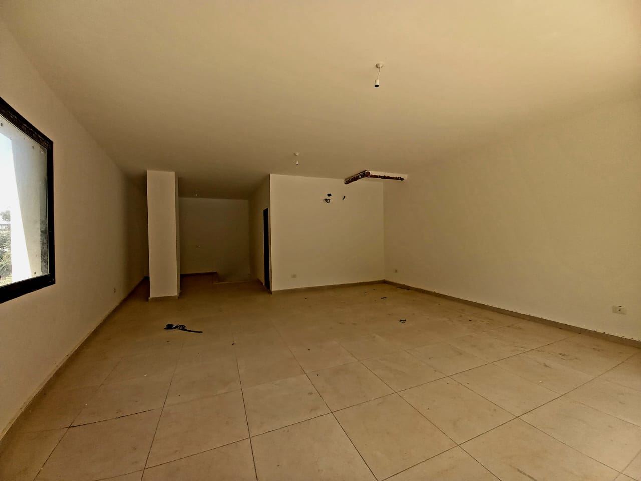 Store with a garden for sale in Batroun