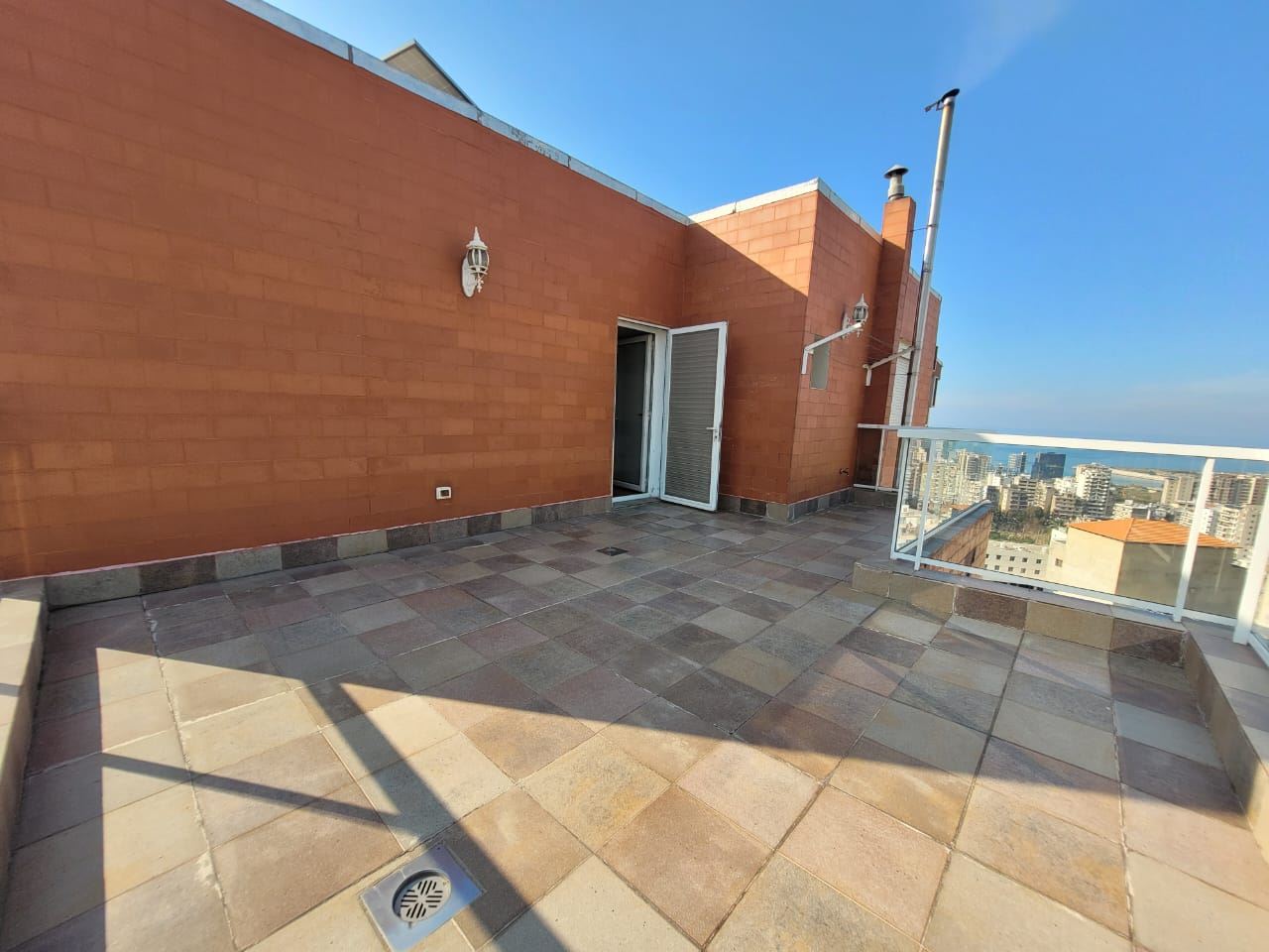 Building for sale in Jal El Dib, Metn