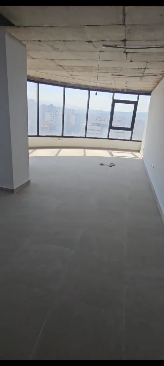 Office for sale in Al-Qalamoun, Tripoli