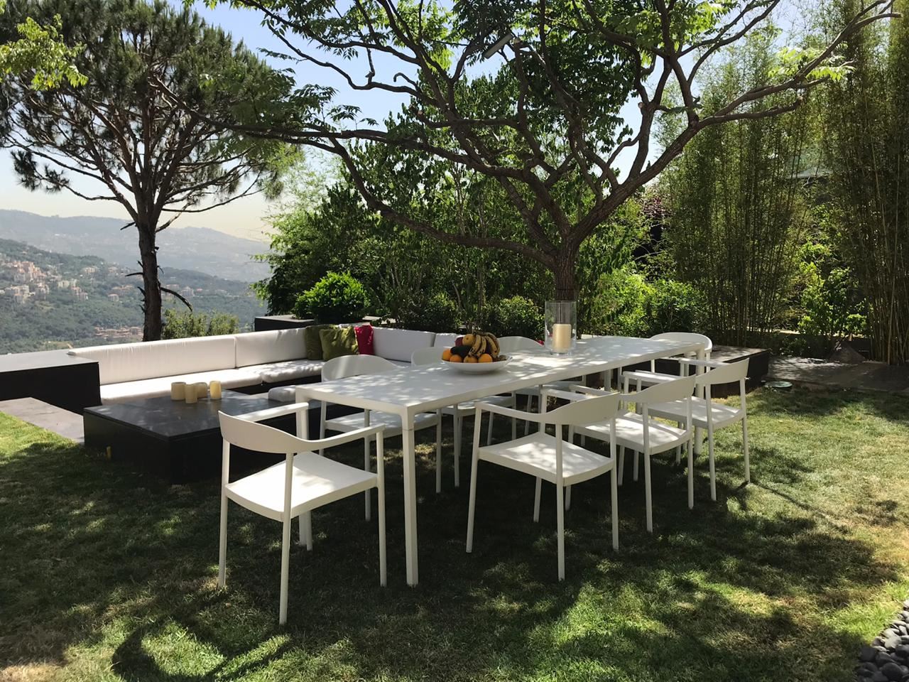 Villa with a terrace for sale in Bet Mery, Metn