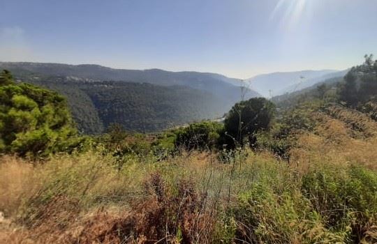 Land with a mountain view for sale in Bet Mery, Metn