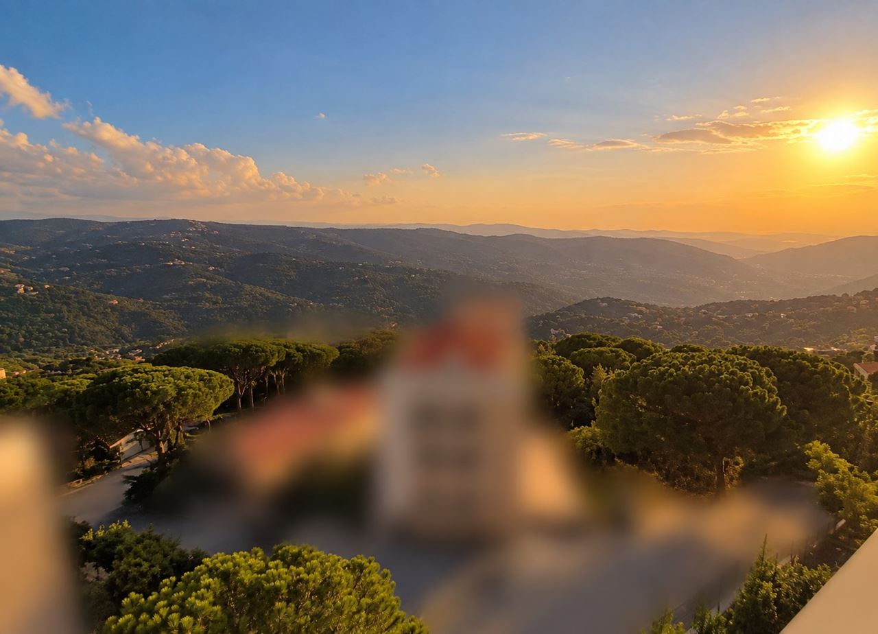 أرض بإطلالة على الجبل للبيع في برمانا، المتن