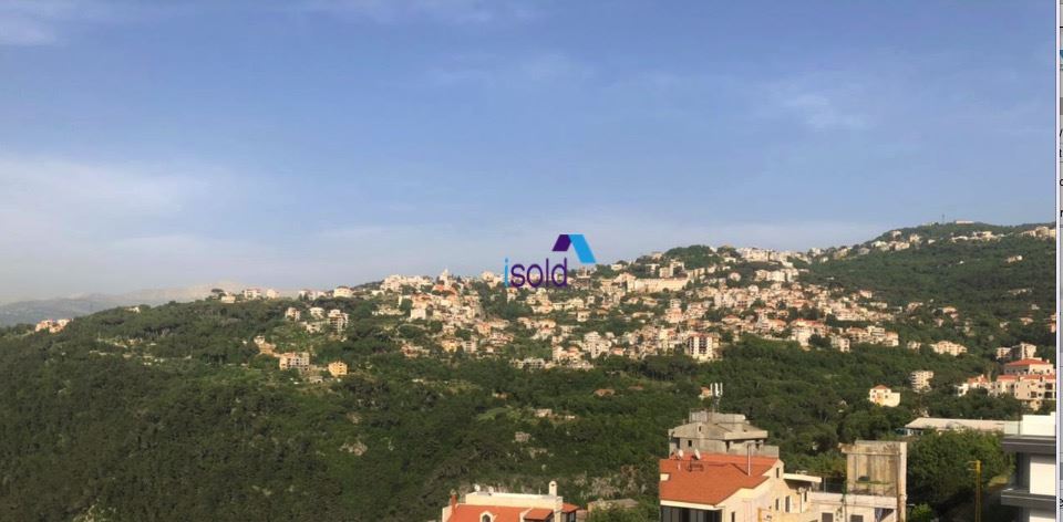 شقة مع أثاث للإيجار في قرنة الحمرا، المتن