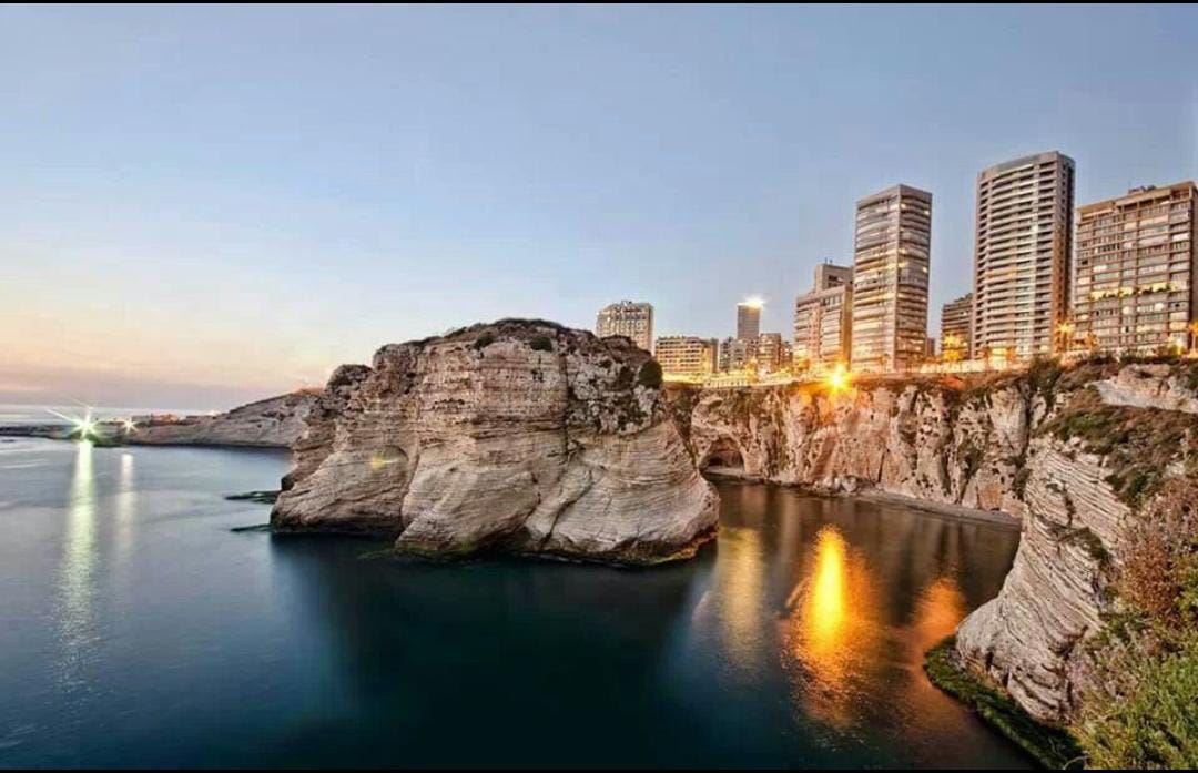 Sea-view apartment for sale in Rawche, Beirut