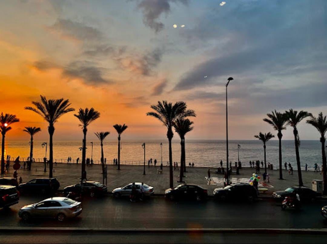 Land for sale in Ain el mrayseh, Beirut