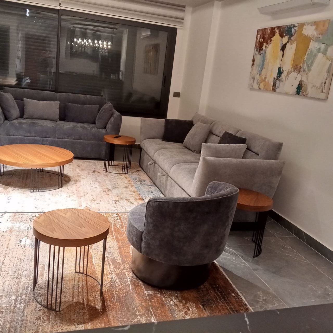 شاليه بإطلالة على الجبل للبيع في فاريا، كسروان