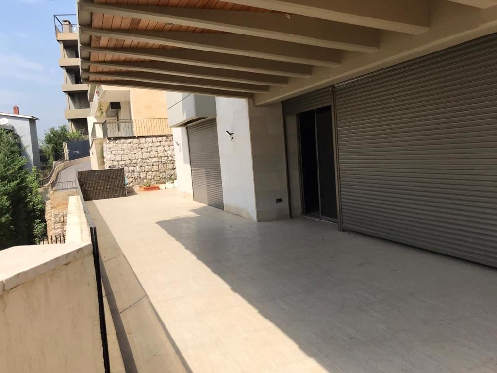 Sea-view apartment for sale in Biyada, Metn