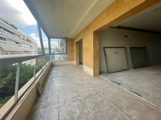 Sea-view apartment for sale in Hazmieh, Baabda - photo 3