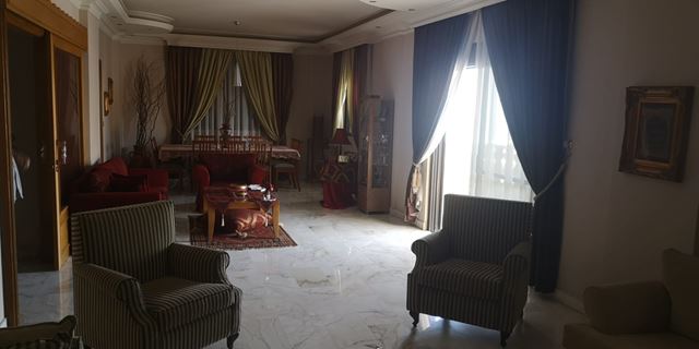 Sea-view building for sale in Bchamoun, Aley - photo 3