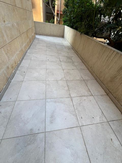 Apartment with a terrace for rent in Ghadir, Keserwan - photo 2