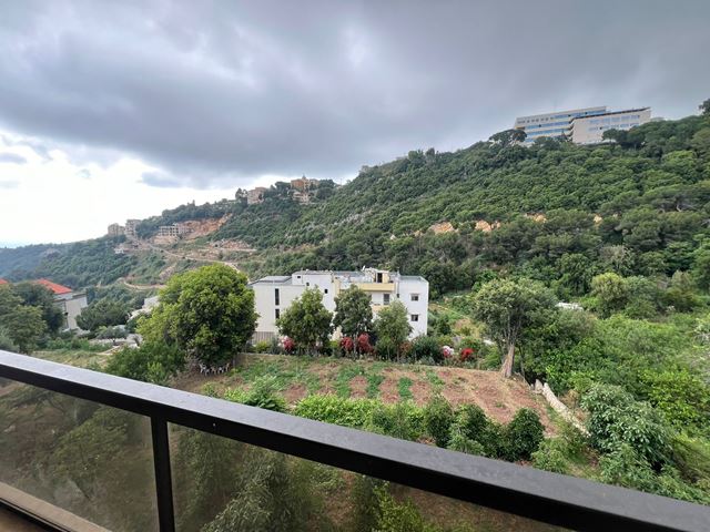 Apartment with a terrace for sale in Daroun - Harissa, Keserwan - photo 2