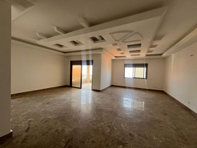 Apartment with a terrace for sale in Sahel aalma, Keserwan - photo 3