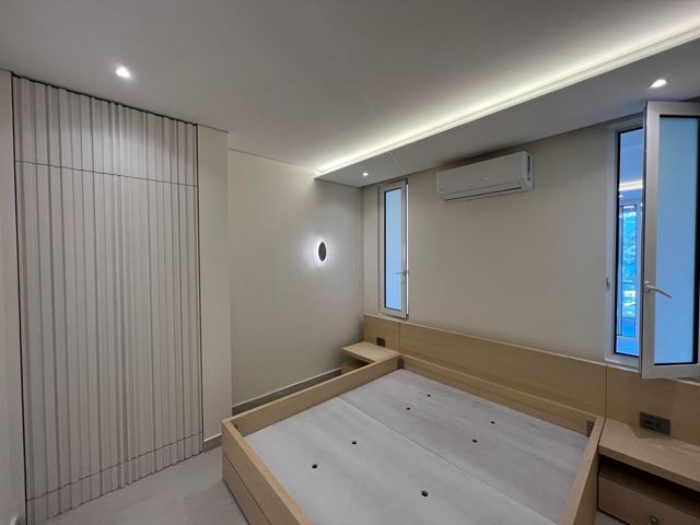 Sea-view chalet for rent in Tabarja, Keserwan - photo 3