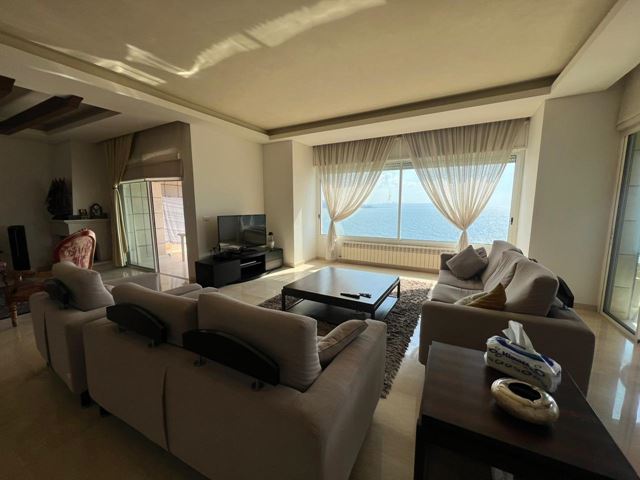 Sea-view apartment for rent in Tabarja, Keserwan
