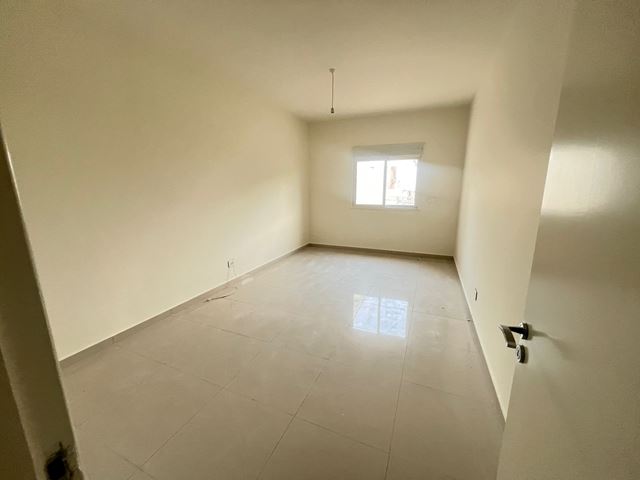Apartment with a terrace for sale in Zouk mikhayel, Keserwan - photo 2