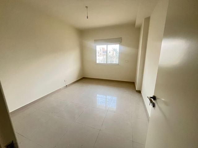 Apartment with a terrace for sale in Zouk mikhayel, Keserwan - photo 3