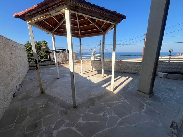 Sea-view apartment for sale in Halat, Jbeil - photo 2