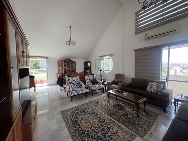 Sea-view apartment for sale in Jounieh, Keserwan - photo 3