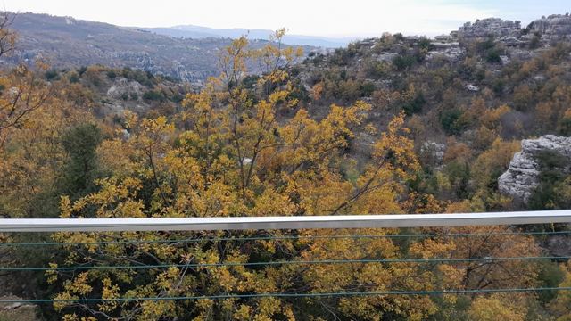 Apartment with a mountain view for rent in Faytroun, Keserwan - photo 3