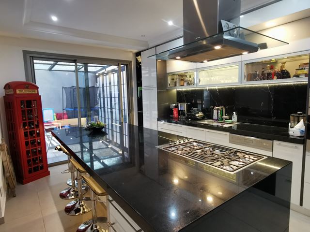 Apartment with a pool for sale in Kfarhabeib, Keserwan - photo 2