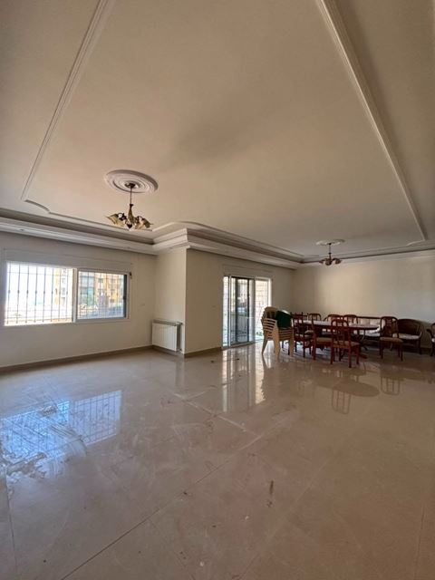 Apartment with a terrace for sale in Sahel aalma, Keserwan - photo 3