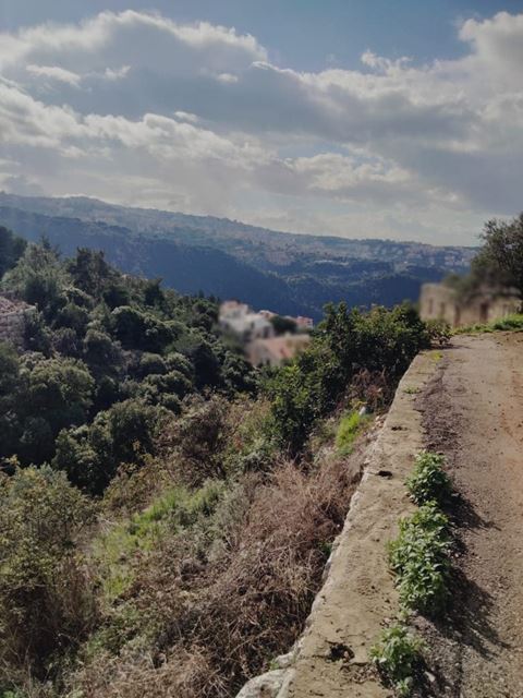 Land for sale in Jeita, Keserwan