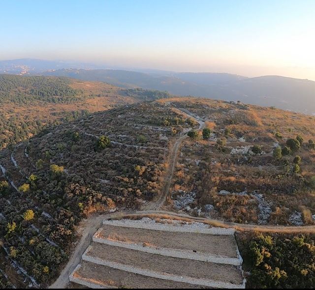 Sea-view land for sale in Batroun - photo 2