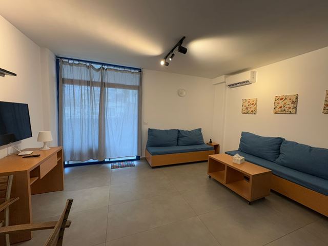 Chalet with a pool for sale in Halat, Jbeil - photo 3
