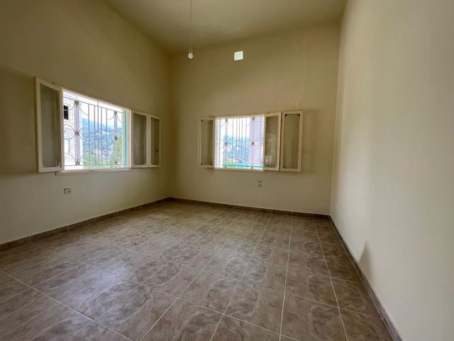 House with a terrace for sale in Ghbale, Keserwan - photo 3