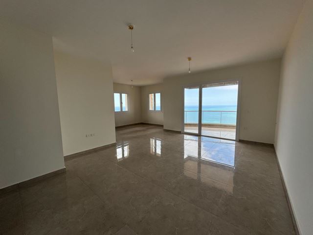 Sea-view apartment for sale in Halat, Jbeil - photo 2