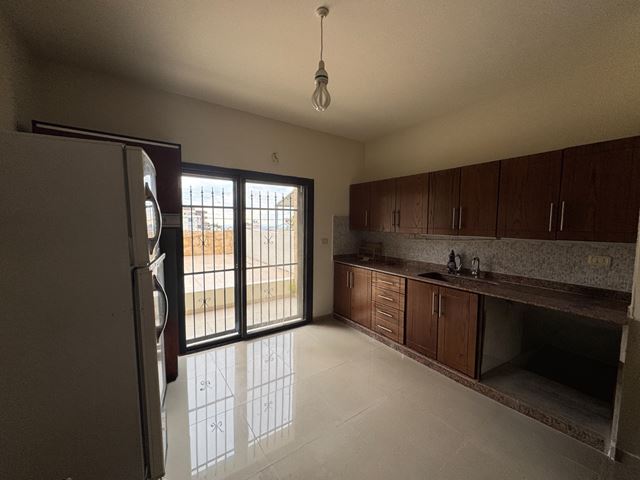 Sea-view apartment for sale in Blat, Jbeil - photo 2