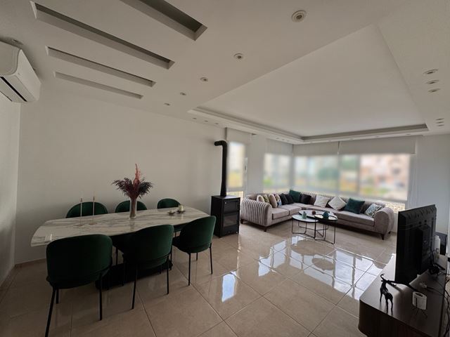 Sea-view apartment for sale in Jbeil