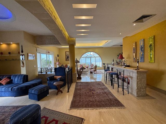 Sea-view apartment for sale in Jbeil - photo 2