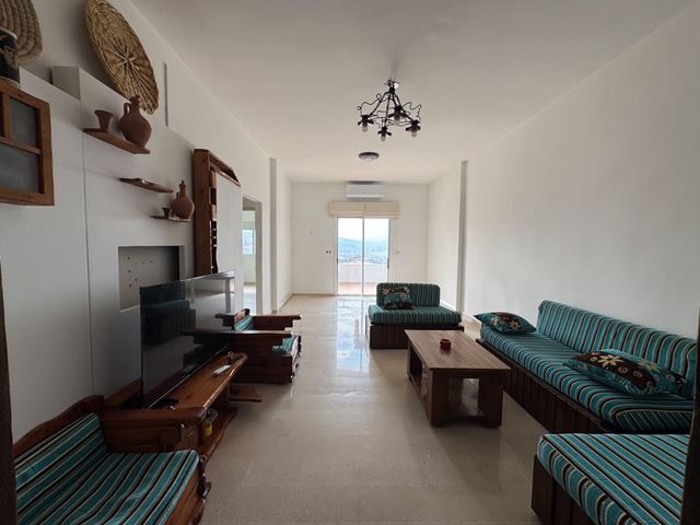 Sea-view apartment for sale in Aamchit, Jbeil - photo 2