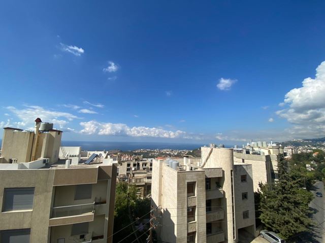 Sea-view apartment for sale in Mazraat yachouh, Metn