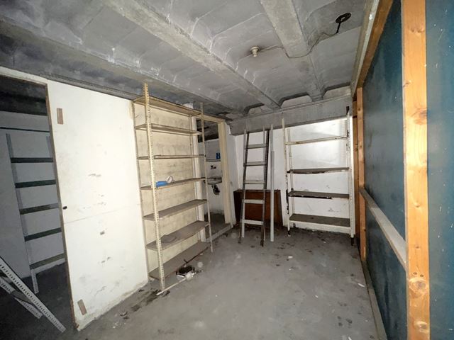 Store for rent in Jdeide, Metn - photo 2