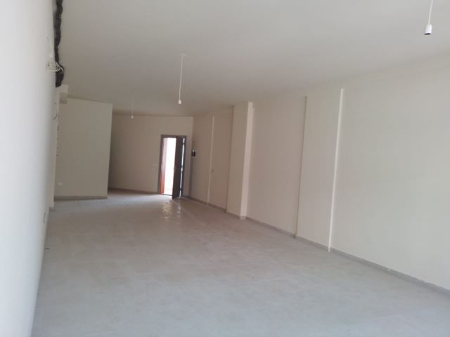 Office for rent in Mazraat yachouh, Metn - photo 2