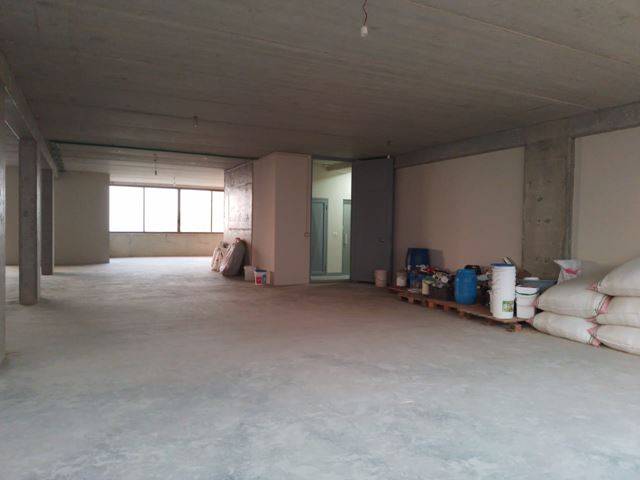 Store for sale in Mazraat yachouh, Metn - photo 2