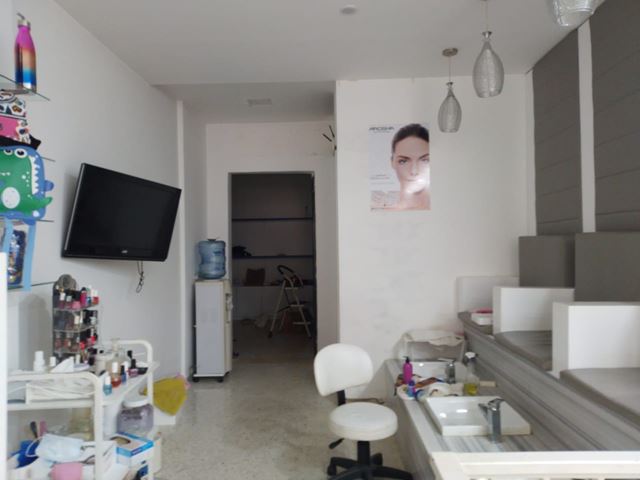 Store for sale in Mansourieh, Metn - photo 3