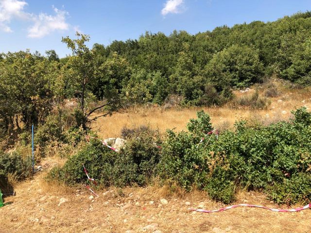 أرض بإطلالة على الجبل للبيع في ترشيش، بعبدا
