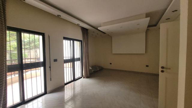 Sea-view apartment for sale in Kfarhabeib, Keserwan - photo 3